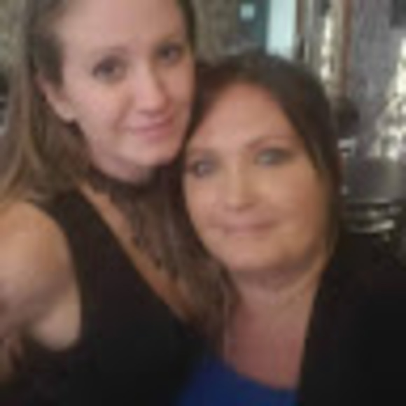 Meet your Posher, Shell - Picture 1 of 1